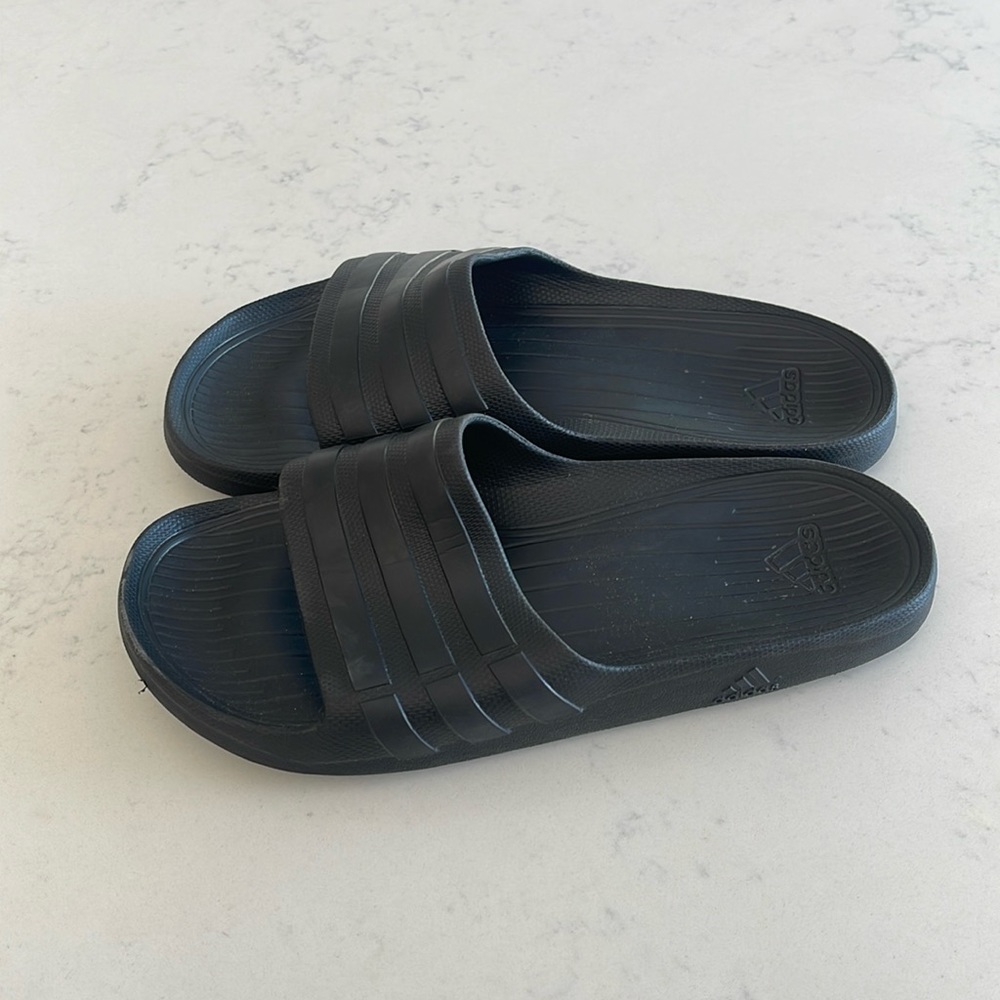 Men’s Adidas slides